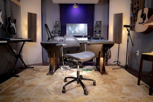 stealth-chair-pro-webp4DC82B28-950F-679F-B3CC-0B4D1513DC1A.jpg